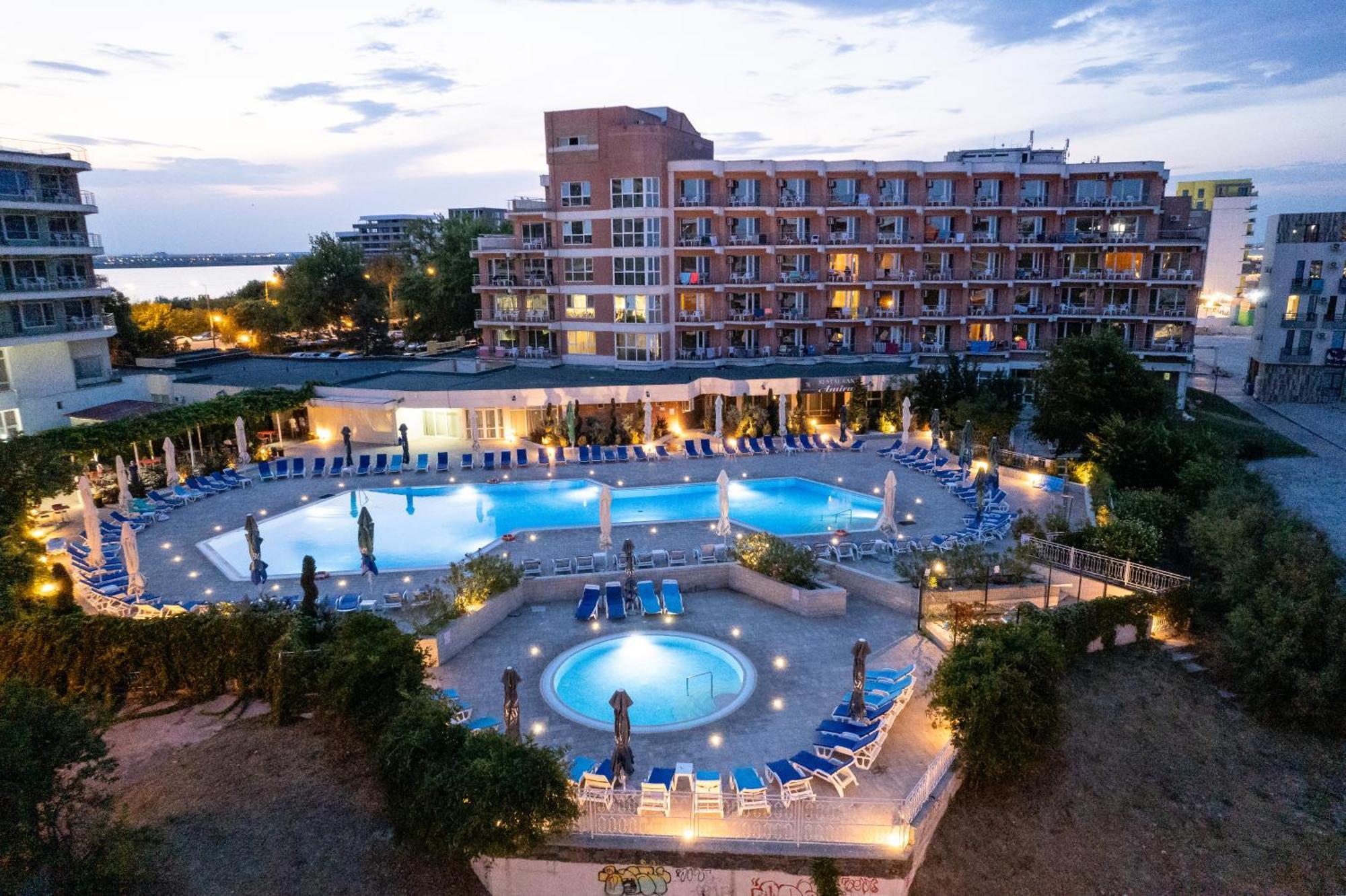 Hotel Amiral Мамая Экстерьер фото